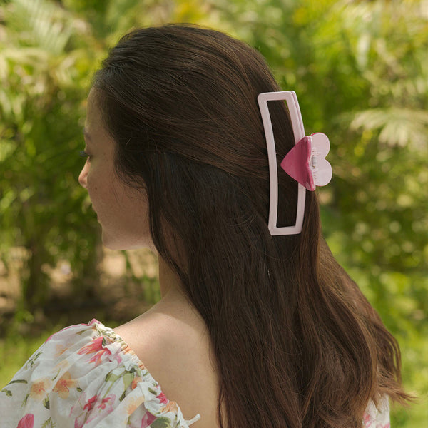 Snap My Heart Hollow Claw Clip - Pink